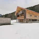 Lisalice Apartmán *